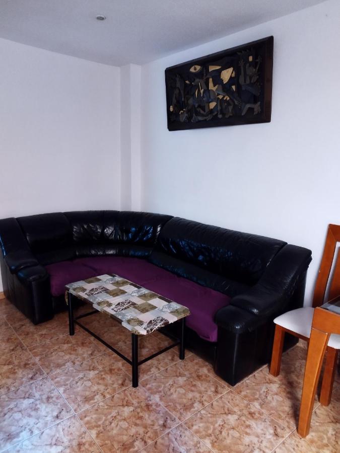 Habitacion Tranquila Y Familiar Madrid Exterior foto